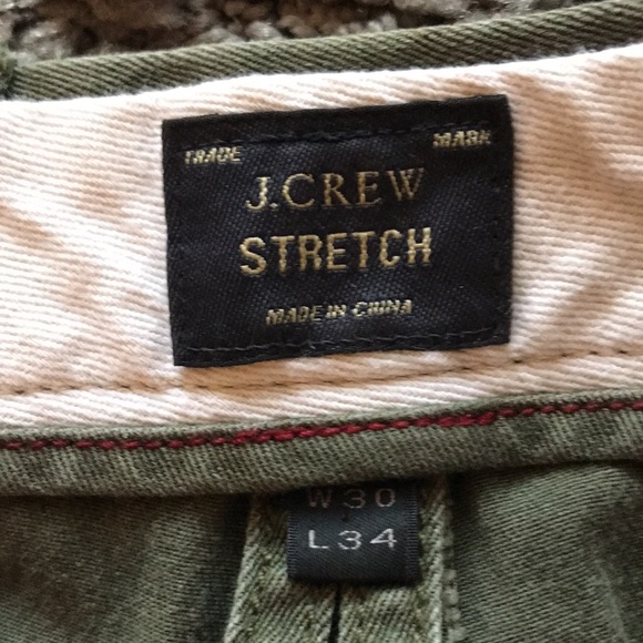 J. Crew Men's Slim Stretch Olive Chinos,  30 x 34 - Picture 3 of 14